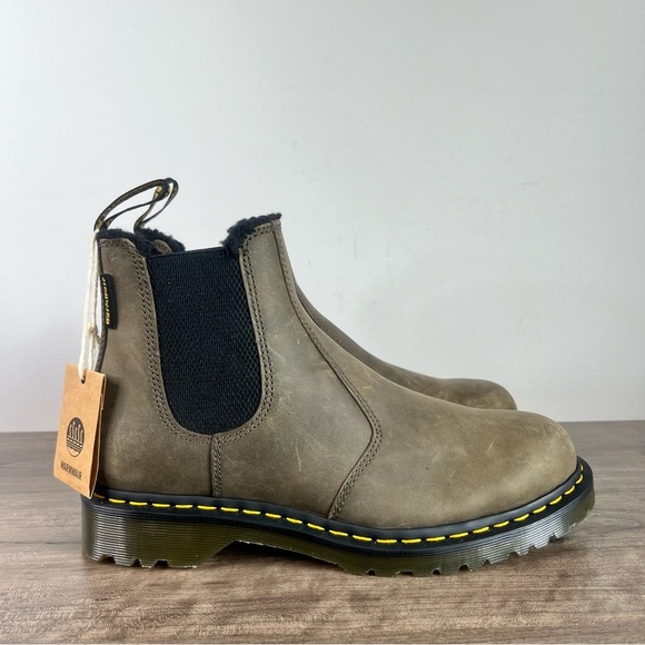 Dr. Martens Other - Dr. Martens 2976 Fleece Lined Olive Unisex Chelsea Boot Size 11 or 12 SKU#241009